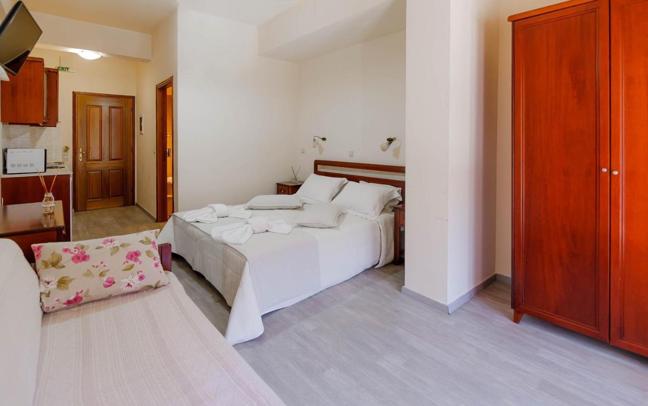 Zorbas Apartments Parga Luaran gambar